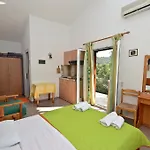佩加萨斯公寓酒店 公寓 *